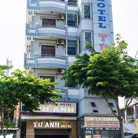 Hotel Khach San Tu Anh Hà Tiên Esterno foto