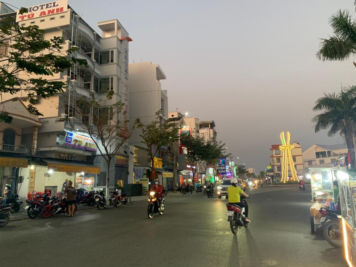 Hotel Khach San Tu Anh Hà Tiên Esterno foto
