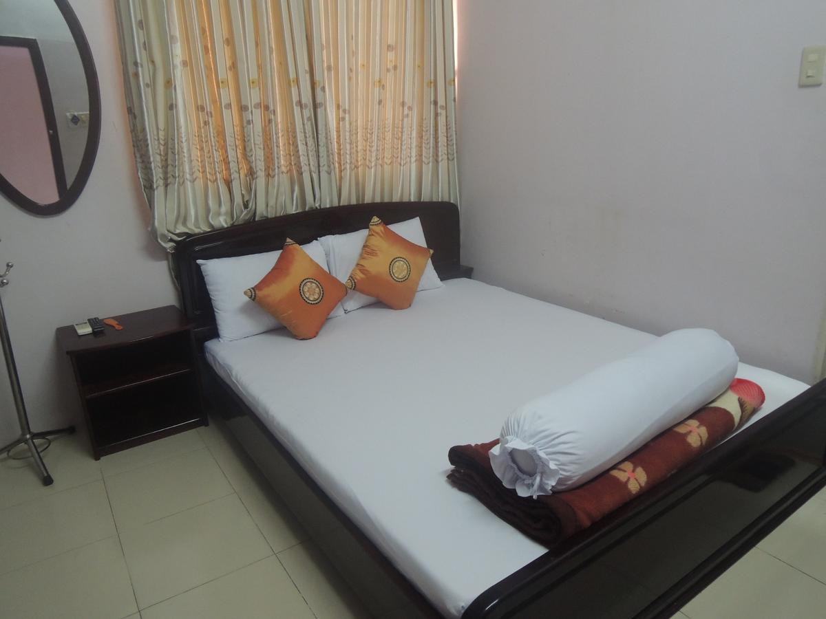 Hotel Khach San Tu Anh Hà Tiên Esterno foto