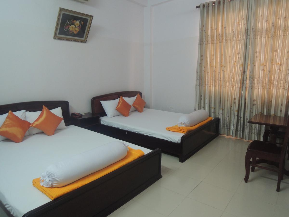 Hotel Khach San Tu Anh Hà Tiên Esterno foto